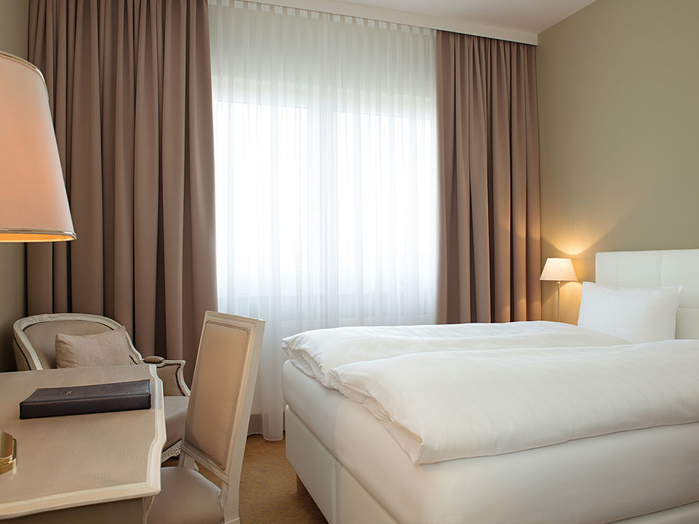 Victor'S Residenz-Hotel Saarlouis Dış mekan fotoğraf