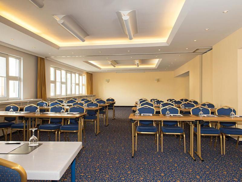 Victor'S Residenz-Hotel Saarlouis Dış mekan fotoğraf